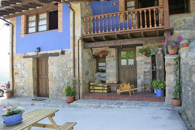 Maison d'hôtes La Xica Ll à Beceña Extérieur photo