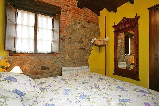 Maison d'hôtes La Xica Ll à Beceña Extérieur photo